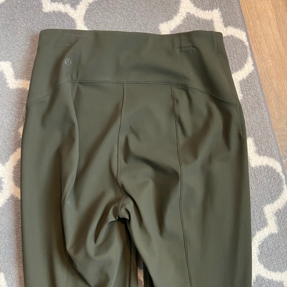 Lululemon Here To There High-Rise 7/8 Pant- Size 6 - Picture 5 of 5